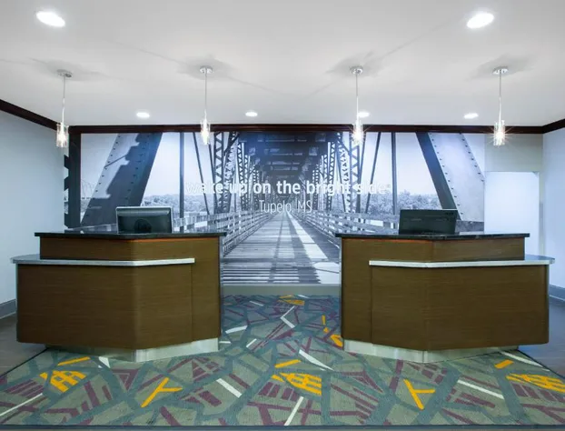 La Quinta Inn & Suites by Wyndham Tupelo hotel detail image 3