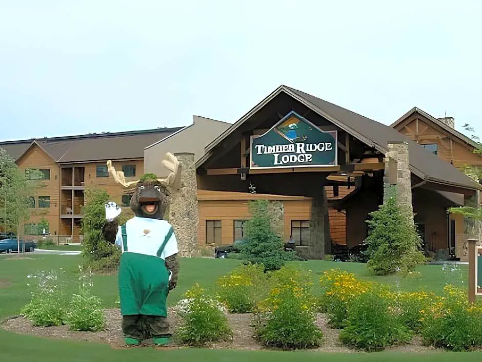 Timber Ridge Lodge and Waterpark hotel hero
