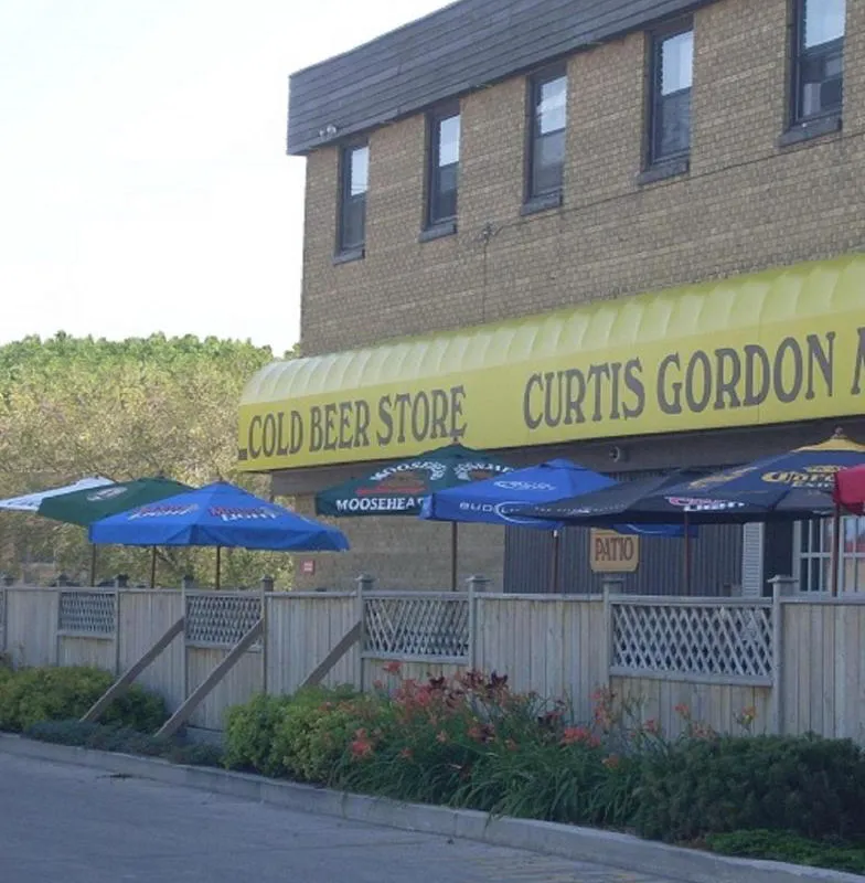 Curtis Gordon Motor Hotel hotel hero