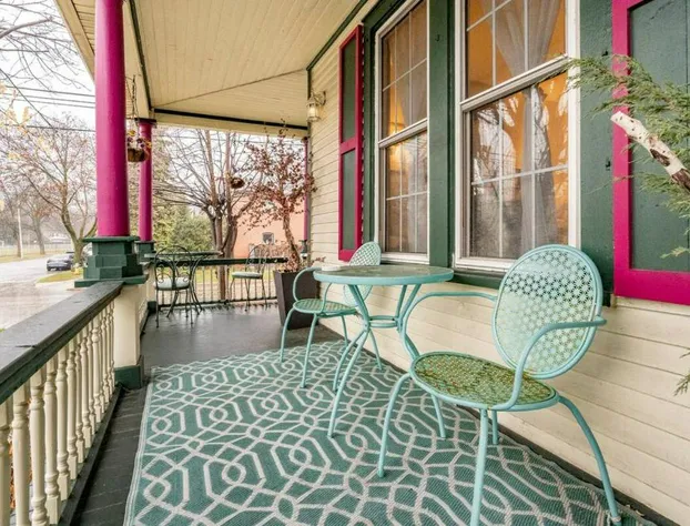 Ye Olde Walkerville Bed & Breakfast hotel detail image 2