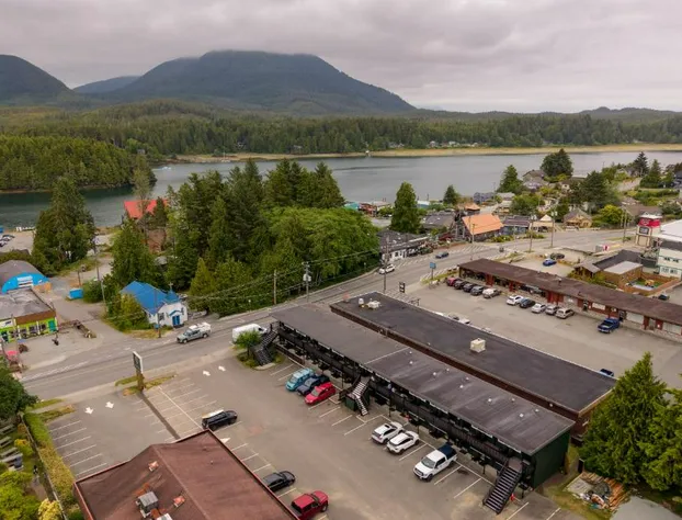 Ucluelet Wildwood Inn hotel detail image 4