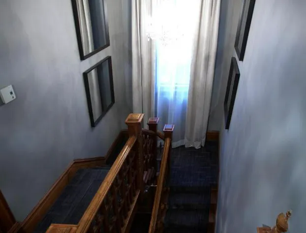 Le Pleasant Hôtel & Café hotel detail image 4