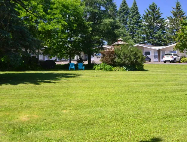 Stratford Suburban Motel hotel detail image 3
