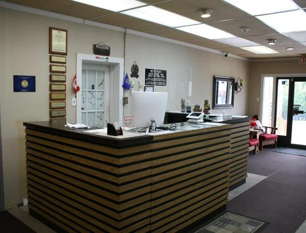 Chinook Inn hotel detail image 2