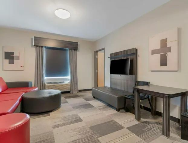 Best Western Plus Airport Inn & Suites hotel detail image 1