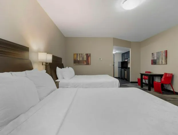 Best Western Plus Airport Inn & Suites hotel detail image 4