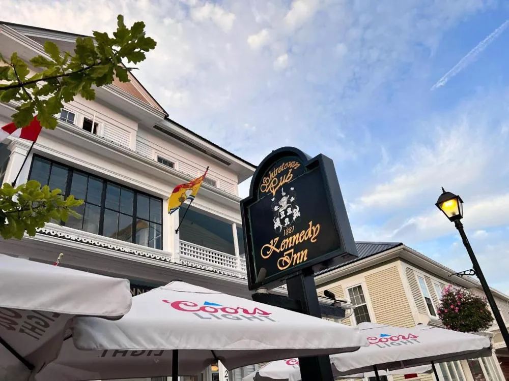 Kennedy House hotel hero