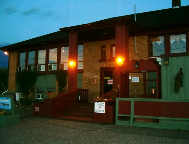 Auberge Internationale La Vieille École hotel detail image 2
