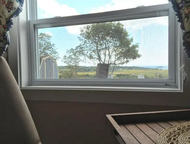 Admiral's Quay Motel & Suites hotel detail image 4