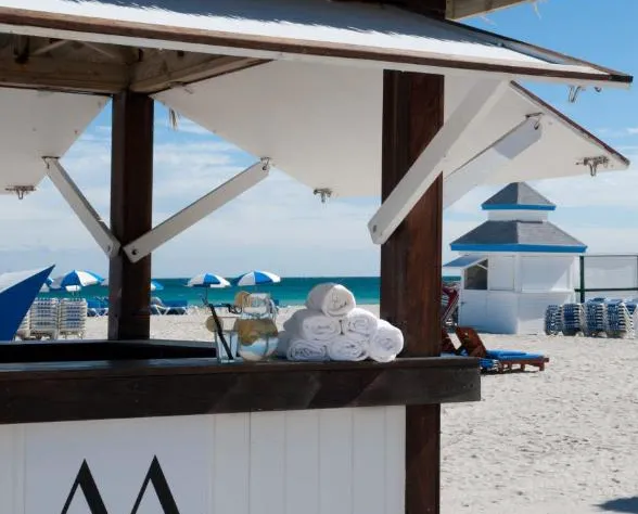 Marseilles Beachfront Hotel hotel detail image 3