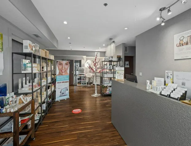 Home Inn and Suites Regina Airport hotel detail image 3