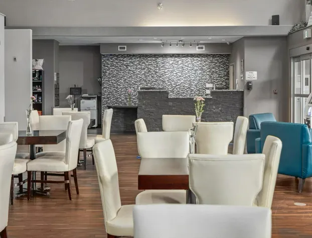 Home Inn and Suites Regina Airport hotel detail image 4