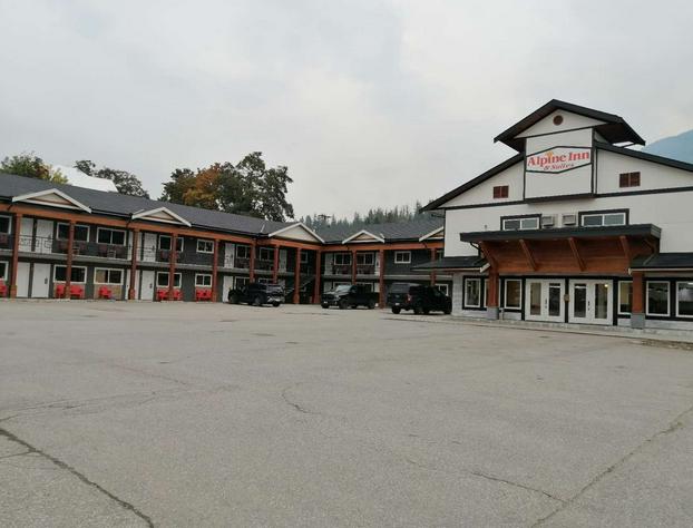 Alpine Inn & Suites hotel detail image 3