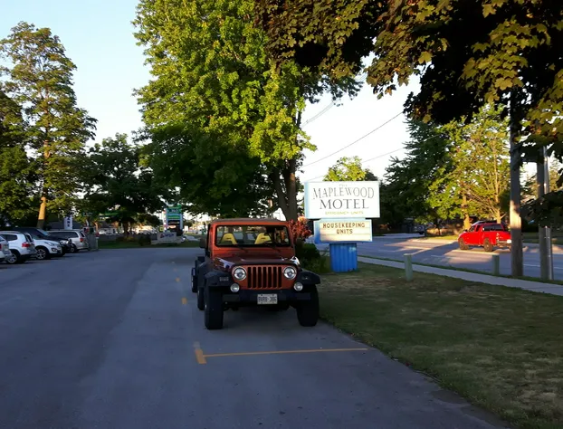 The Maplewood Motel hotel detail image 4