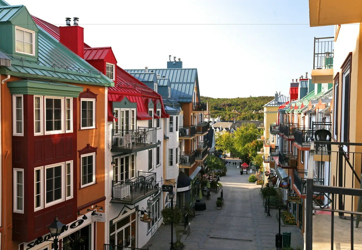 Place St-Bernard hotel hero