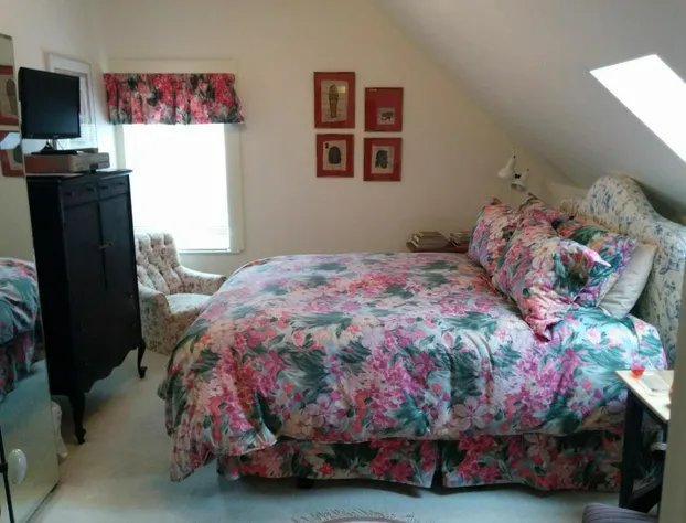 Fairmont House Bed & Breakfast hotel detail image 4