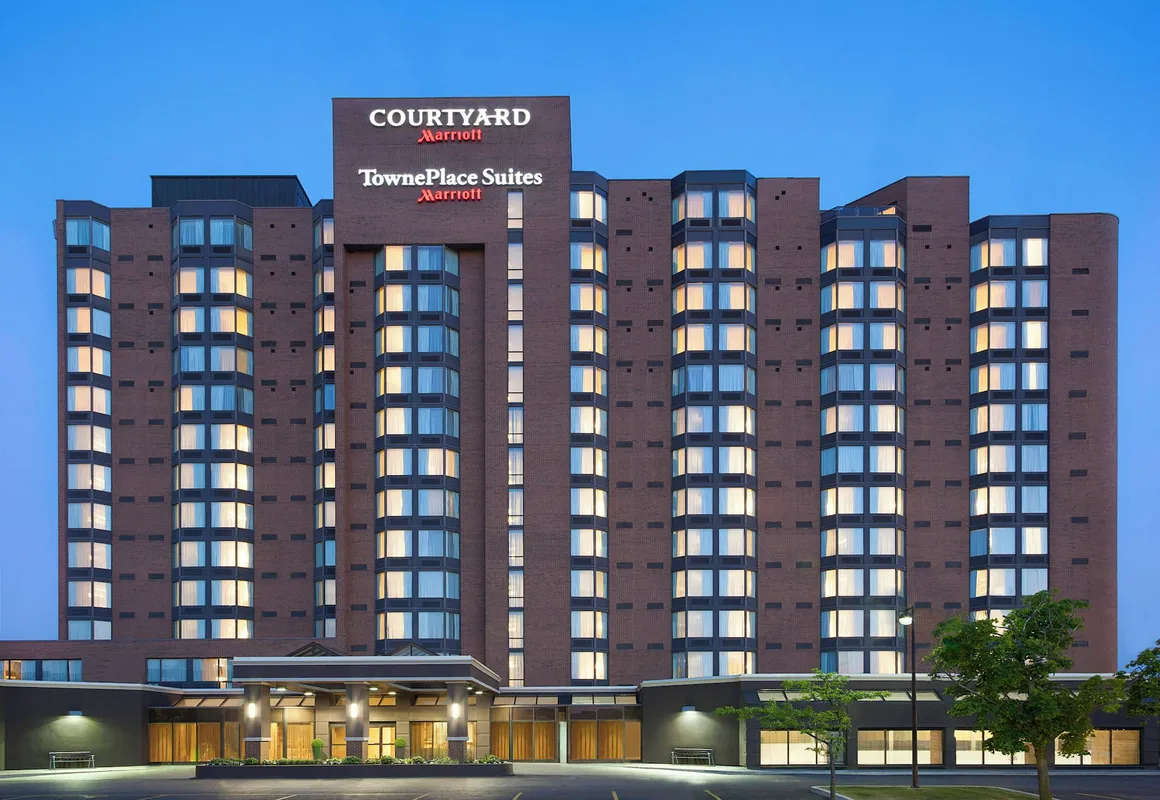 Courtyard by Marriott Toronto Northeast/Markham hotel hero