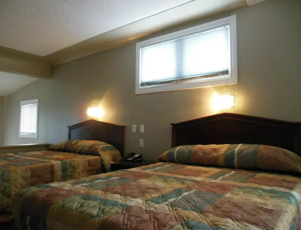 Motor court Motel hotel detail image 4