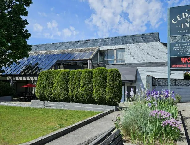 Cedars Inn Hotel & Convention Center hotel detail image 1