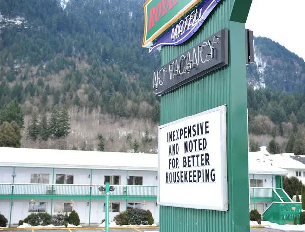 Royal Lodge Motel hotel detail image 1