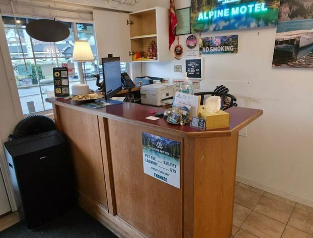 Alpine Motel hotel detail image 4