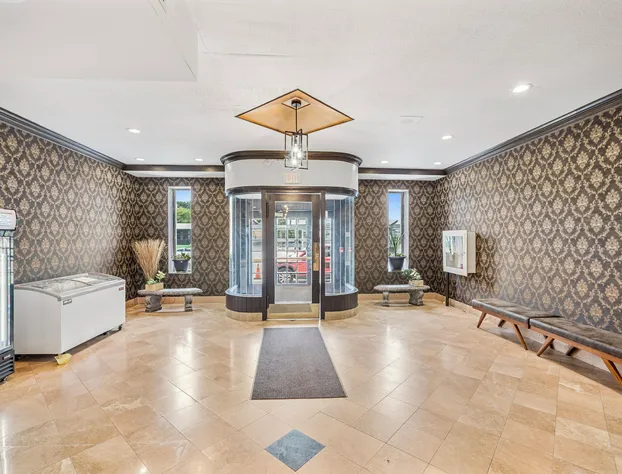 Royal Inn and Suites at Guelph hotel detail image 2