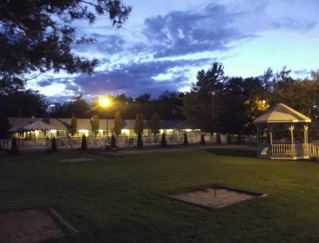 Colonial Resort-1000 Islands hotel detail image 2