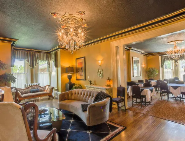 The Woodview Inn hotel detail image 2