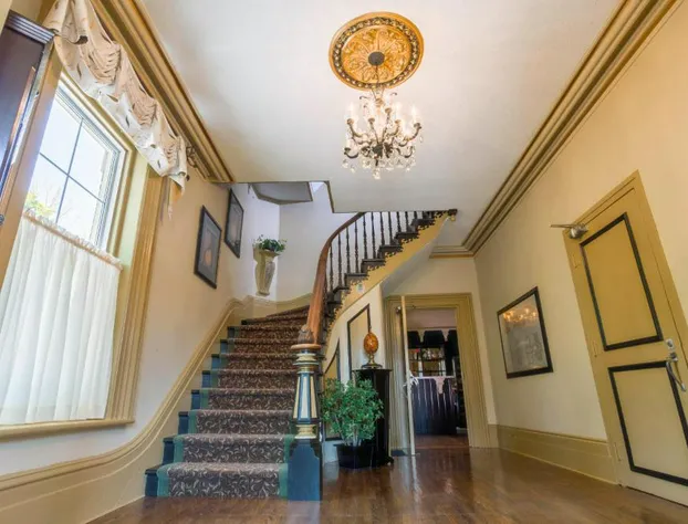 The Woodview Inn hotel detail image 3