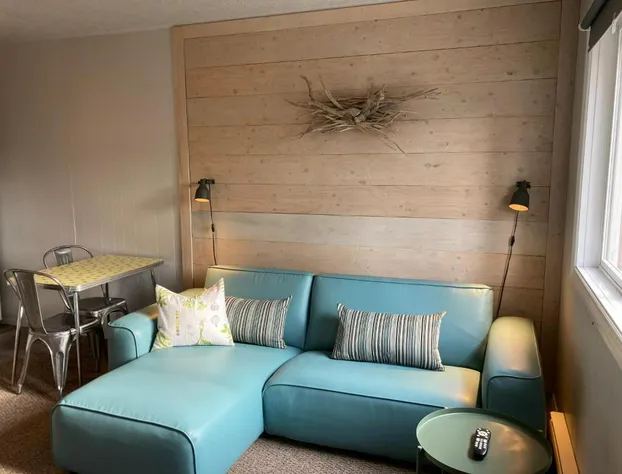 Pinewood Inn hotel detail image 3