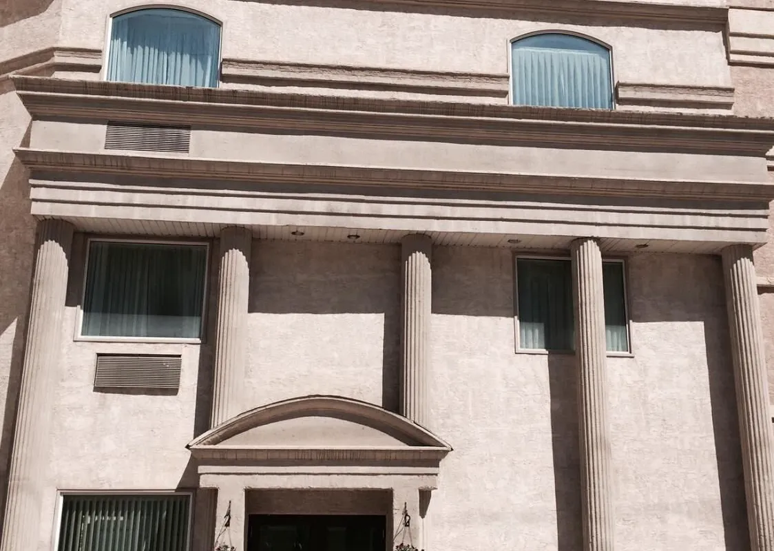 The Bridgeport Inn hotel hero