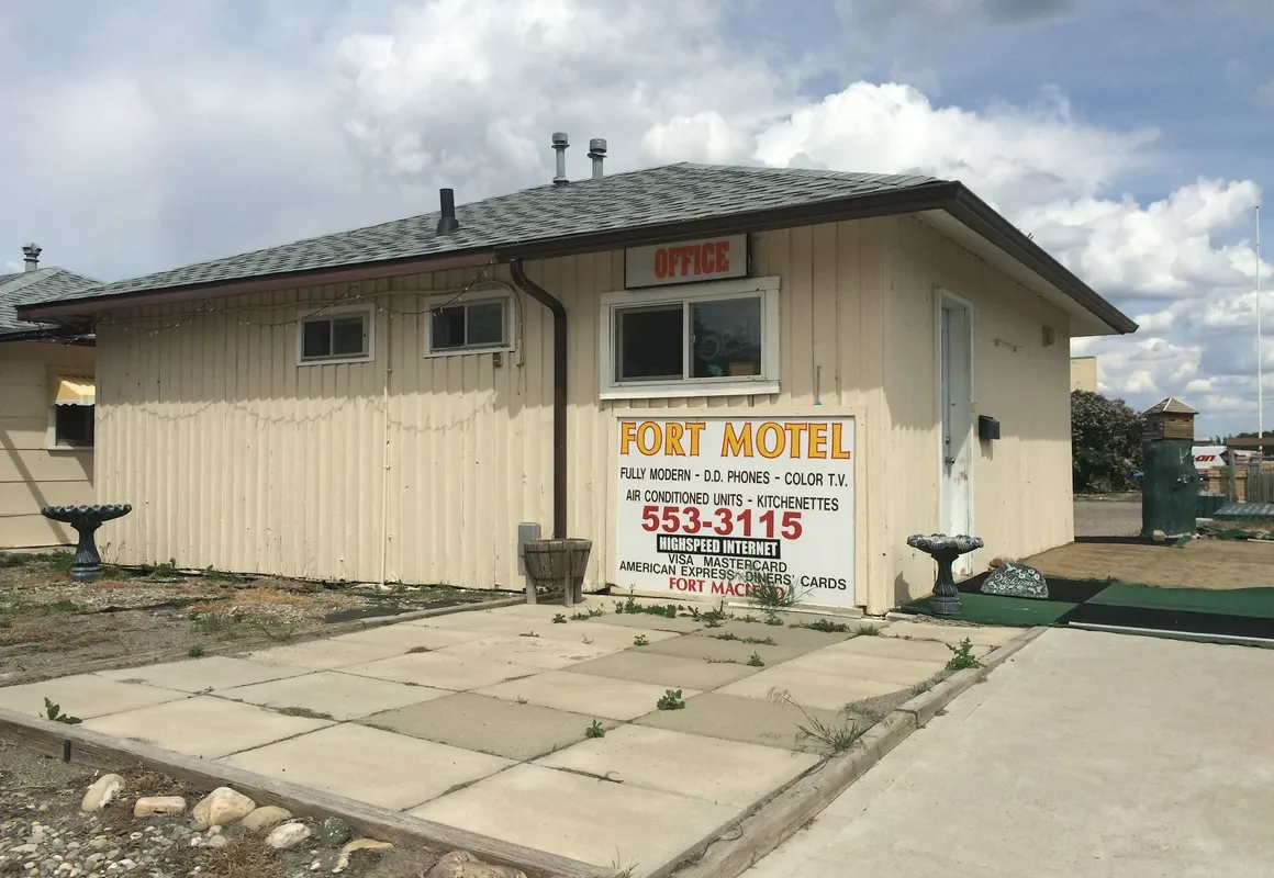 Fort Motel hotel hero