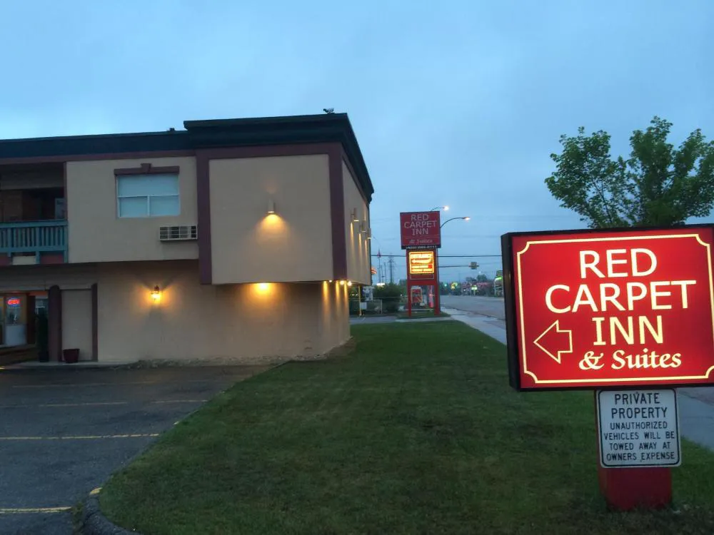 Red Carpet Inn & Suites Calgary hotel hero