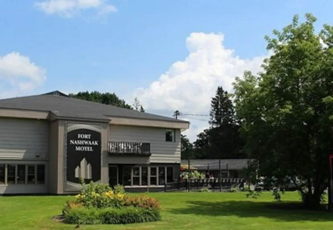 The Fort Nashwaak Motel hotel hero
