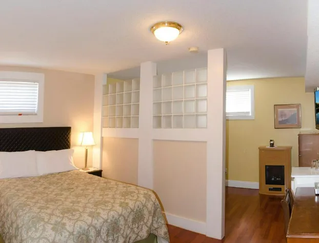 Heartwood Inn hotel detail image 4