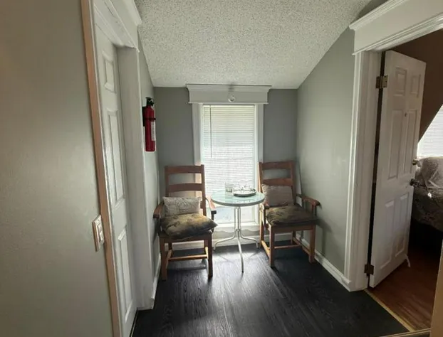 Heartwood Inn hotel detail image 1