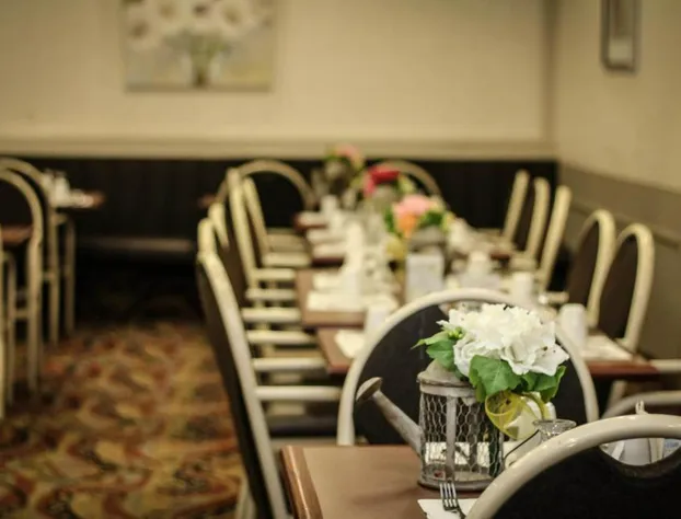 Continental Inn & Suites hotel detail image 3