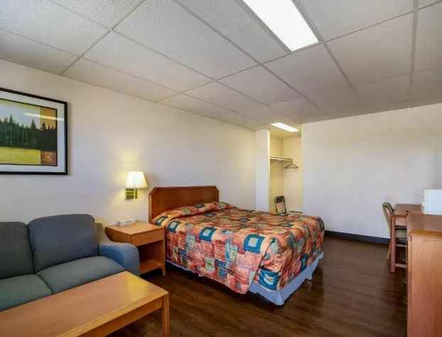 Canadas Best Value Inn Fort St. John hotel detail image 3