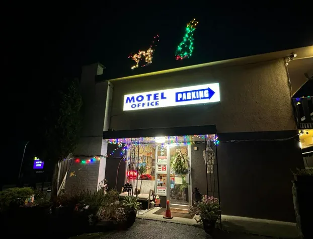 Holiday House Motel hotel detail image 1