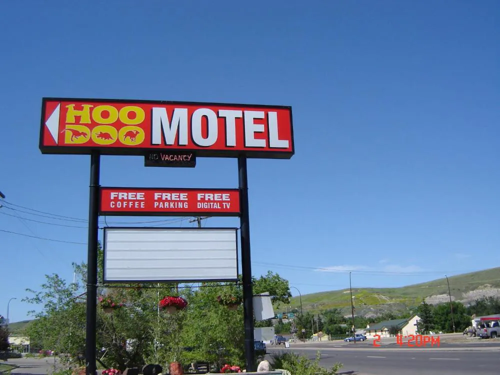 Hoo-Doo Motel hotel hero