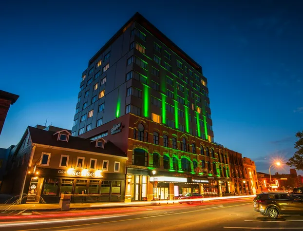 The Holman Grand Hotel hotel detail image 1