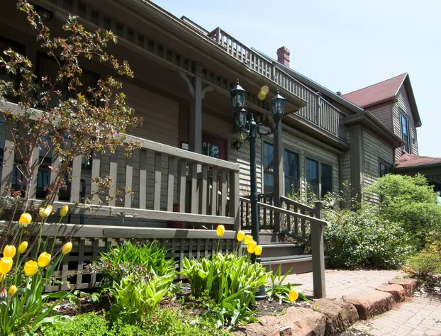 Shipwright Inn hotel detail image 1