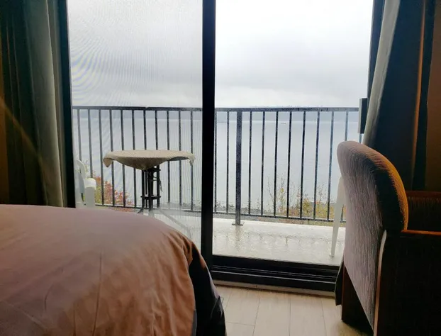 Above Tide Motel hotel detail image 1