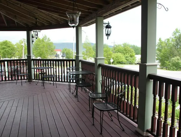 Lynwood Inn hotel detail image 4