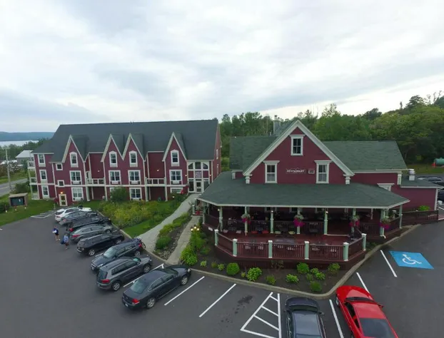 Lynwood Inn hotel detail image 2