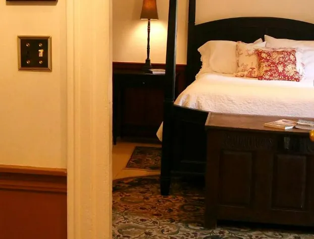 Bailey House Inn hotel detail image 4