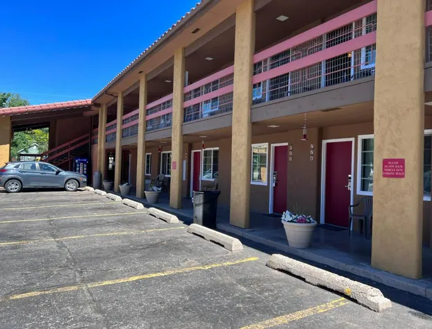 Adobe Inn hotel detail image 3