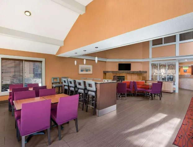 SenS Suites Livermore, SureStay Collection by Best Western hotel detail image 3