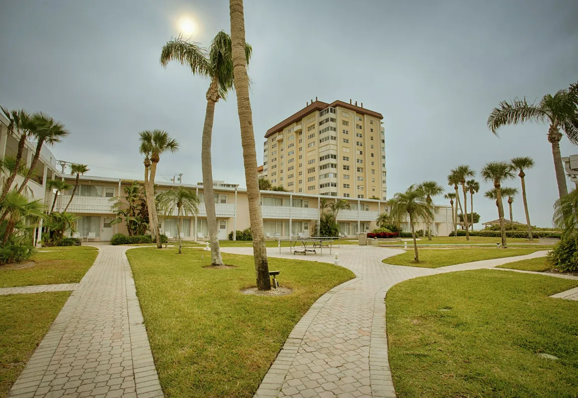 Sandcastle Resort At Lido Beach hotel hero