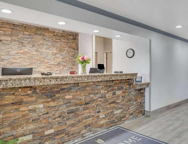 Country Inn & Suites by Radisson, Grand Rapids Airport, MI hotel detail image 4